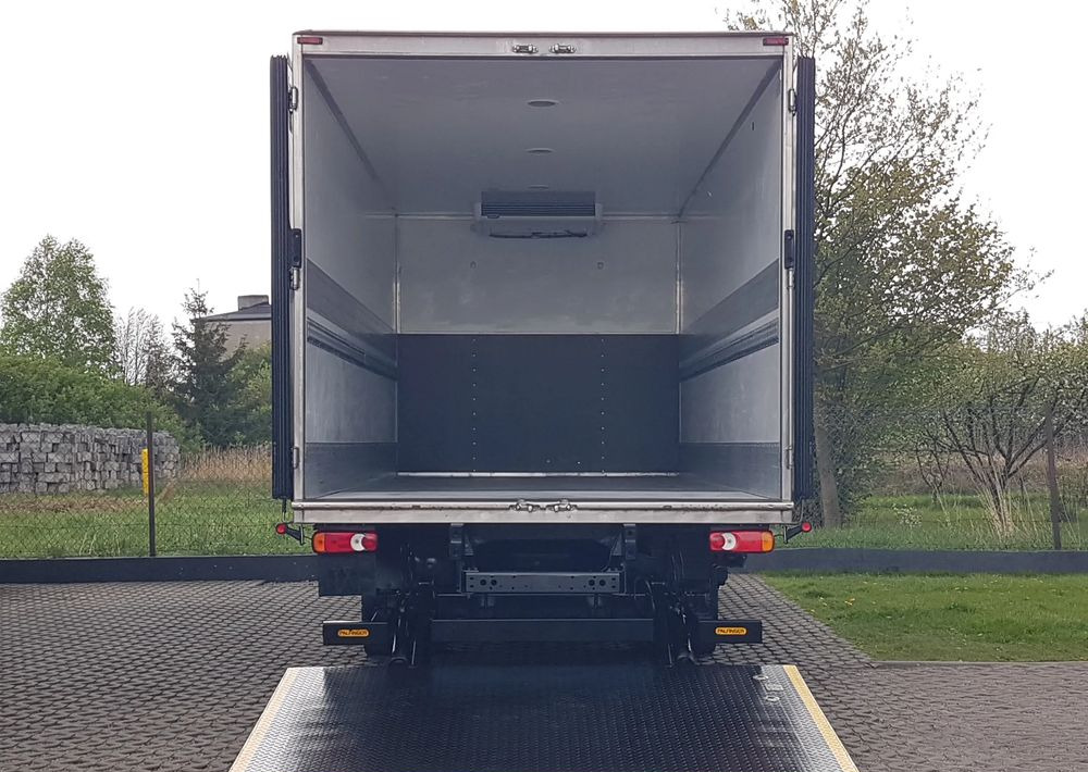 DAF 12T LF 210 WINDA CHŁODNIA 14EP 5,79x2,48x2,29 KLIMA AGREGAT - Caminhão frigorífico: foto 5 DAF 12T LF 210 WINDA CHŁODNIA 14EP 5,79x2,48x2,29 KLIMA AGREGAT - Caminhão frigorífico: foto 5