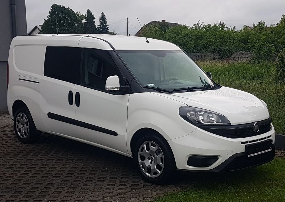 Fiat Doblo 1.6 Multijet 16V Easy - Automóvel: foto 1 Fiat Doblo 1.6 Multijet 16V Easy - Automóvel: foto 1