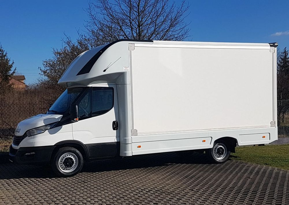 Iveco DAILY KONTENER NISKOPODŁOGOWY 4,43x2,23x2,42 SKLEP FOODTRUCK BAR KLIMA KONIOWÓZ KAMPER - Food truck: foto 2 Iveco DAILY KONTENER NISKOPODŁOGOWY 4,43x2,23x2,42 SKLEP FOODTRUCK BAR KLIMA KONIOWÓZ KAMPER - Food truck: foto 2
