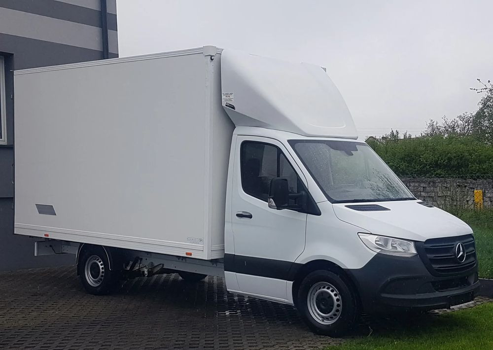 Mercedes-Benz Sprinter KONTENER 8EP 4,11x2,15x2,30 KLIMA 314 CDI MANUAL KRAJOWY AC - Carrinha de contentor: foto 1 Mercedes-Benz Sprinter KONTENER 8EP 4,11x2,15x2,30 KLIMA 314 CDI MANUAL KRAJOWY AC - Carrinha de contentor: foto 1