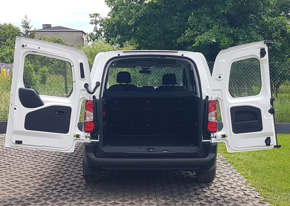 Toyota Proace City Verso - Automóvel: foto 5 Toyota Proace City Verso - Automóvel: foto 5