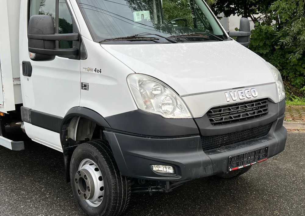 Iveco * IVECO 70C17 * Allrad *4x4* Stan Perfekcyjny * Sprowadzony ( Kamper Kiper Wywrotka ) - Caminhão furgão: foto 3 Iveco * IVECO 70C17 * Allrad *4x4* Stan Perfekcyjny * Sprowadzony ( Kamper Kiper Wywrotka ) - Caminhão furgão: foto 3