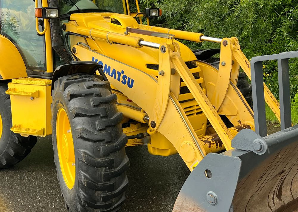 Retroescavadeira Komatsu * Koparko Ładowarka * Komatsu WB 97 S Utility *: foto 9