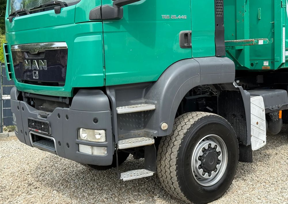 MAN * TGS 26.440 MAN * Kiper / Wywrotka * 6x6 * Sprowadzona * Tandem Kiper Zestaw * Bordmatik * Stan Perfekcyjny - Caminhão basculante: foto 5 MAN * TGS 26.440 MAN * Kiper / Wywrotka * 6x6 * Sprowadzona * Tandem Kiper Zestaw * Bordmatik * Stan Perfekcyjny - Caminhão basculante: foto 5