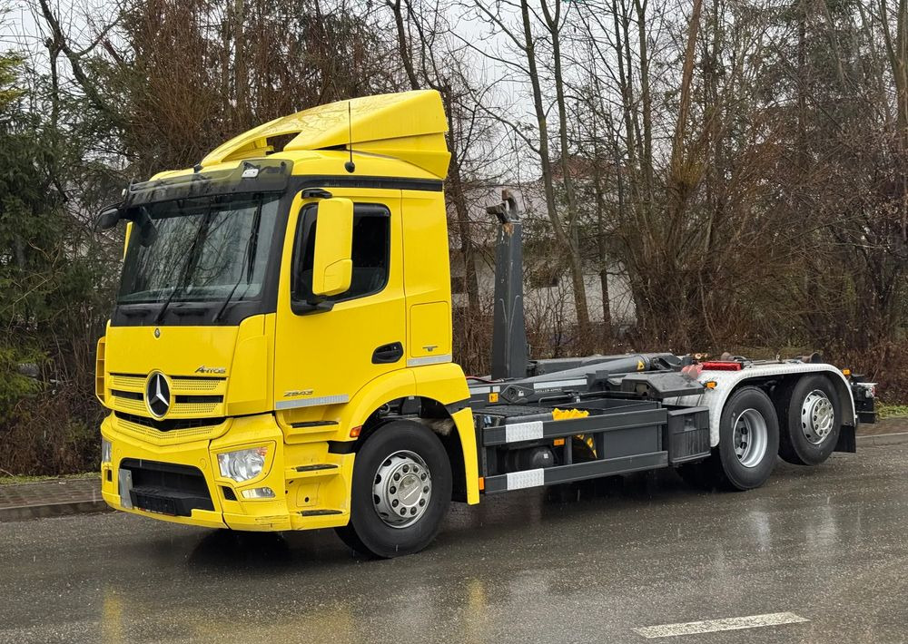 Mercedes-Benz * Hakowiec * Mercedes Antos 2543 * Sprowadzony * Stan Perfekcyjny - Caminhão polibenne: foto 2 Mercedes-Benz * Hakowiec * Mercedes Antos 2543 * Sprowadzony * Stan Perfekcyjny - Caminhão polibenne: foto 2
