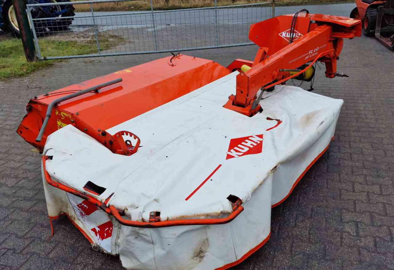 Kuhn FC243 schijvenmaaier - Gadanheira: foto 1 Kuhn FC243 schijvenmaaier - Gadanheira: foto 1