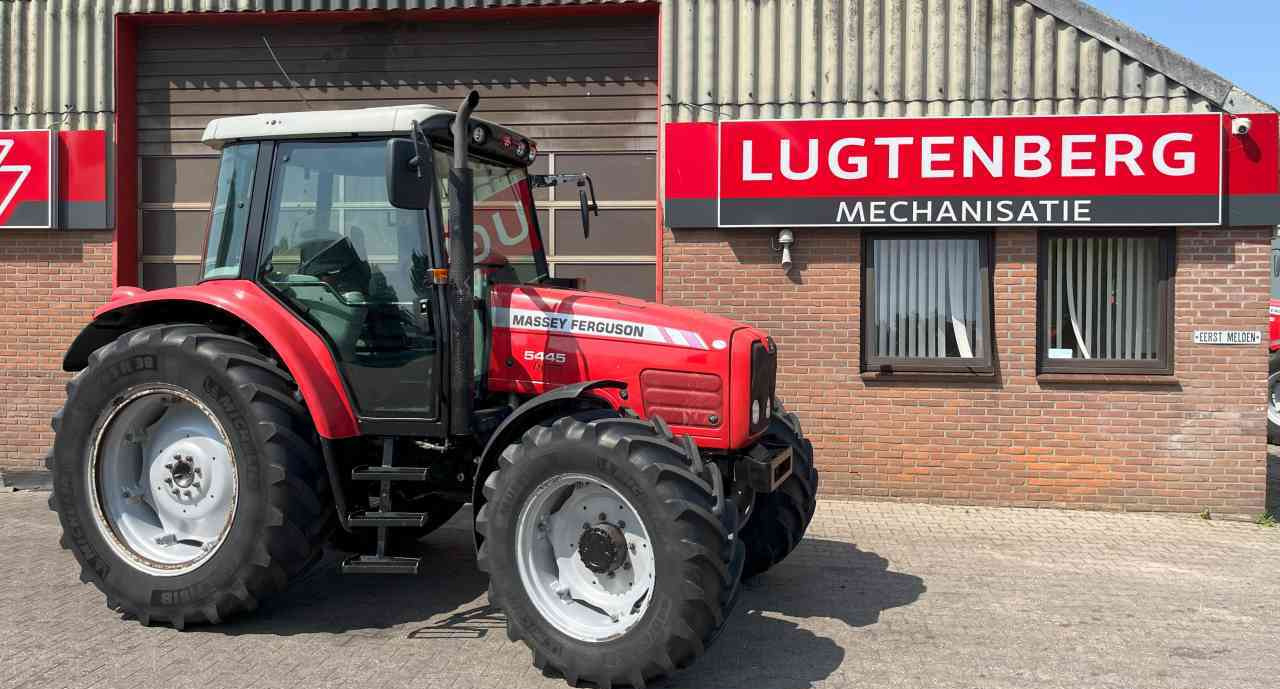 Massey Ferguson 5455 Tier-2 Dyna-4 Tractoren - Trator: foto 1 Massey Ferguson 5455 Tier-2 Dyna-4 Tractoren - Trator: foto 1