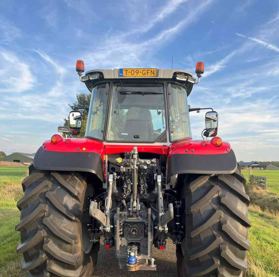 Massey Ferguson 7S.190 Dyna-VT Exclusive tractoren - Trator: foto 4 Massey Ferguson 7S.190 Dyna-VT Exclusive tractoren - Trator: foto 4