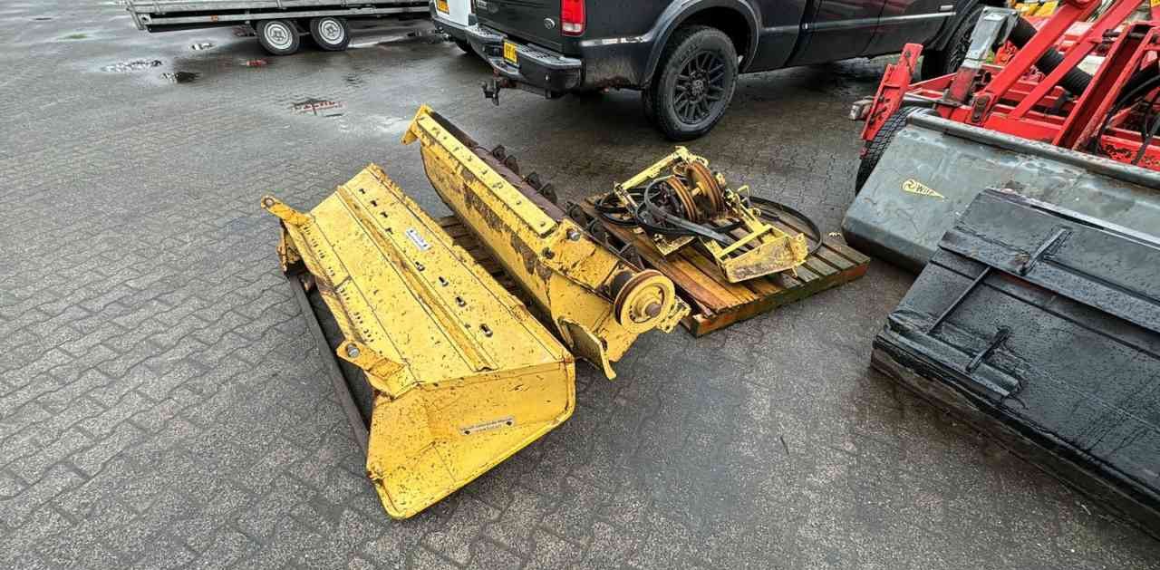 New Holland New Holland / Clayson Pickup, hakselaar, hakselunit, diversen - Colheitadeira: foto 4 New Holland New Holland / Clayson Pickup, hakselaar, hakselunit, diversen - Colheitadeira: foto 4