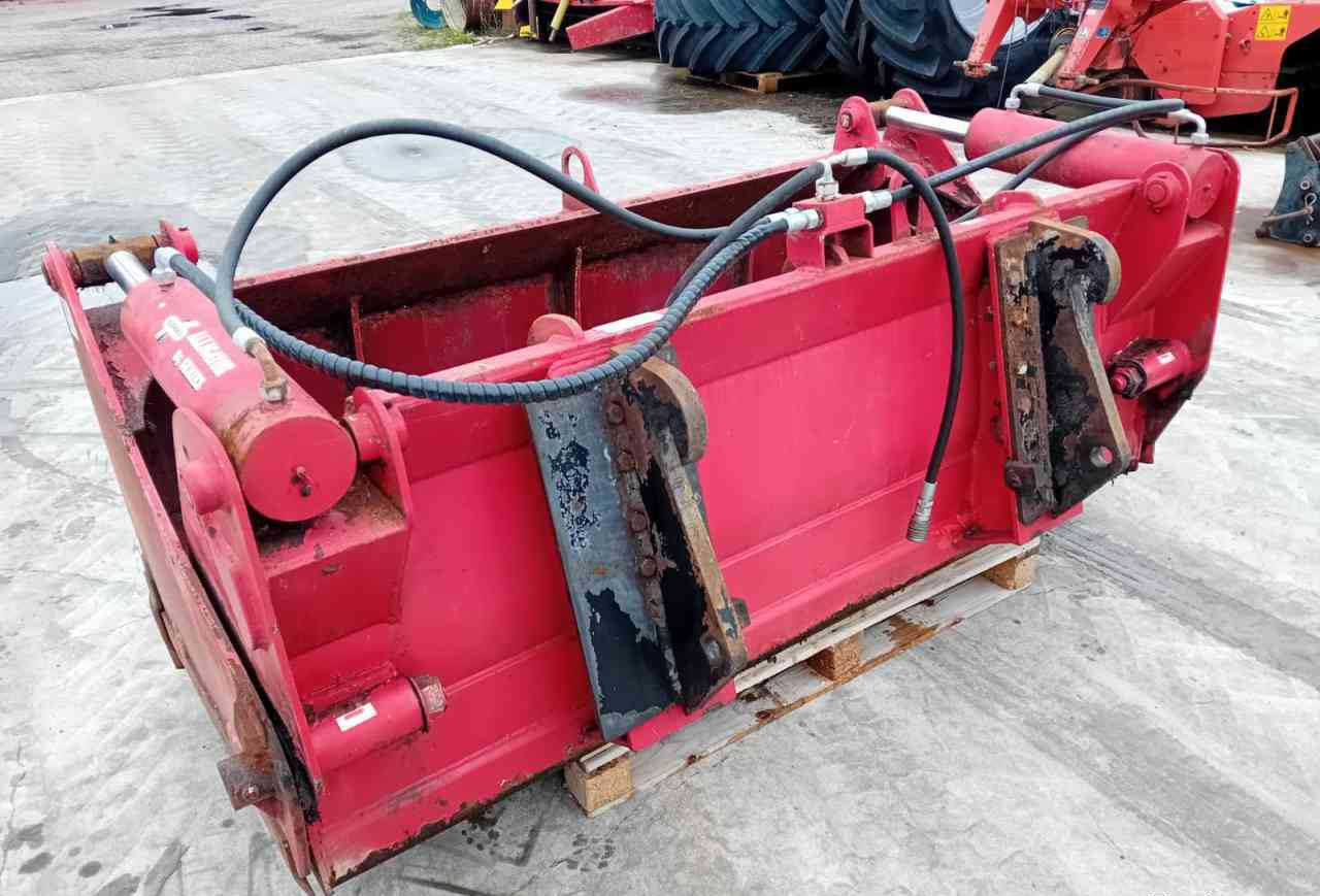 Redrock Allround 85-200 kuilhapper Volvo L30 aansl. voermachines - Equipamento para silagem: foto 4 Redrock Allround 85-200 kuilhapper Volvo L30 aansl. voermachines - Equipamento para silagem: foto 4