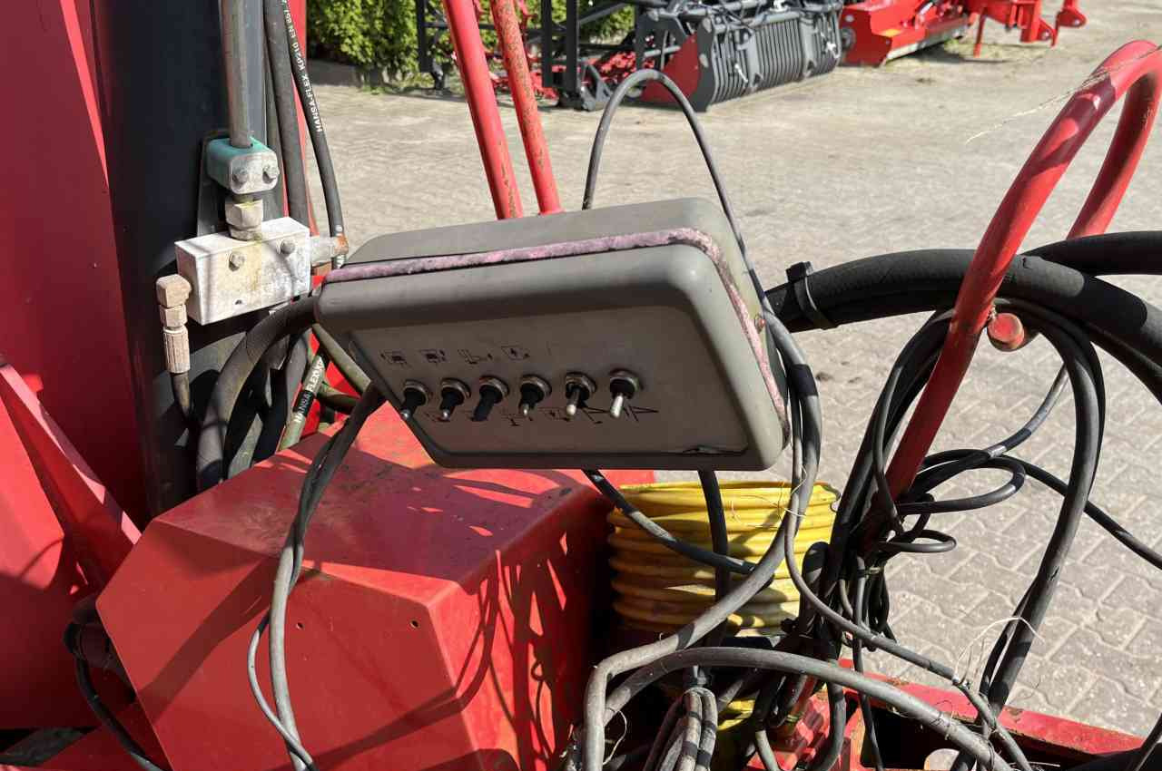 Trioliet Gigant 900 voermengwagen zelfladend Voermachines - Misturadora Alimentadora: foto 4 Trioliet Gigant 900 voermengwagen zelfladend Voermachines - Misturadora Alimentadora: foto 4