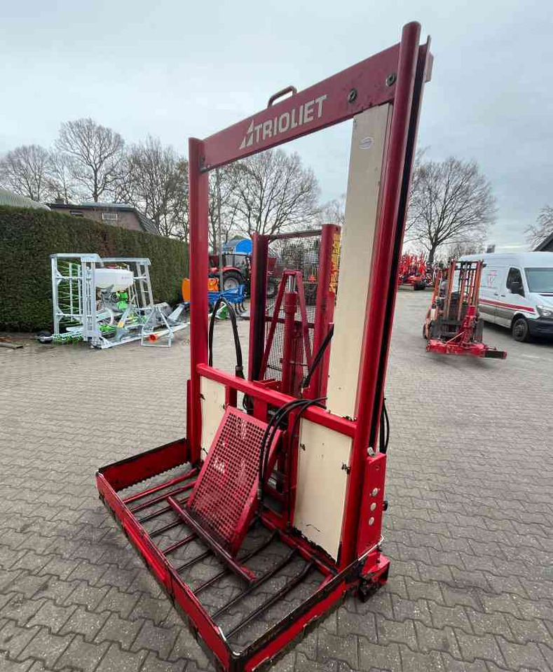 Trioliet TU195 Kuilvoersnijder kuilsnijder hefmast voermachines - Equipamento para silagem: foto 3 Trioliet TU195 Kuilvoersnijder kuilsnijder hefmast voermachines - Equipamento para silagem: foto 3