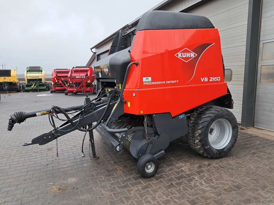 Kuhn VB 2160 - Enfardadeira de fardos redondos: foto 2 Kuhn VB 2160 - Enfardadeira de fardos redondos: foto 2