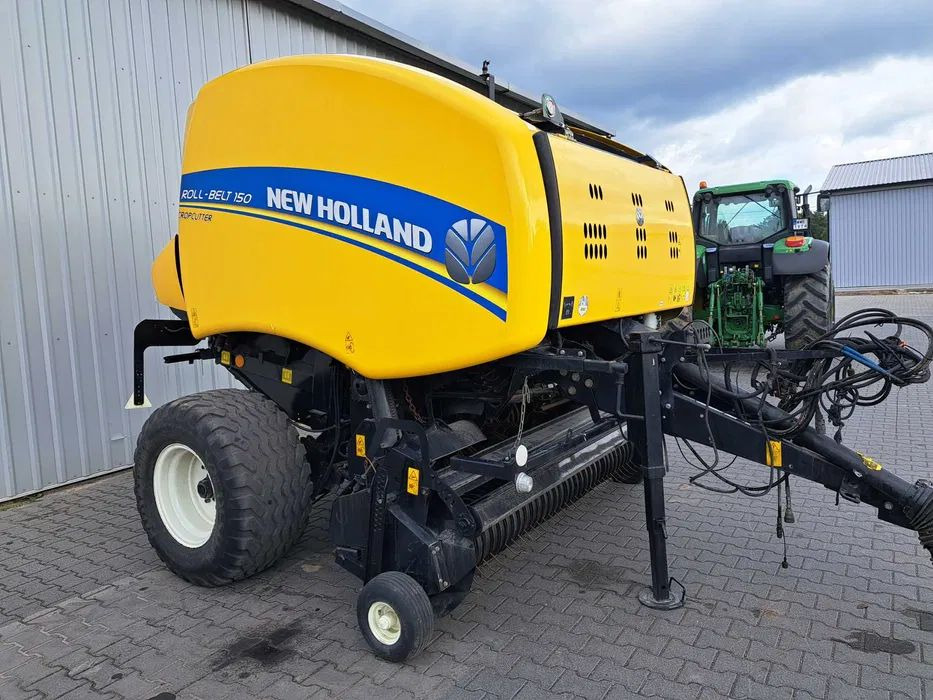 New Holland roll-belt 150 cropcutter - Enfardadeira de fardos redondos: foto 2 New Holland roll-belt 150 cropcutter - Enfardadeira de fardos redondos: foto 2