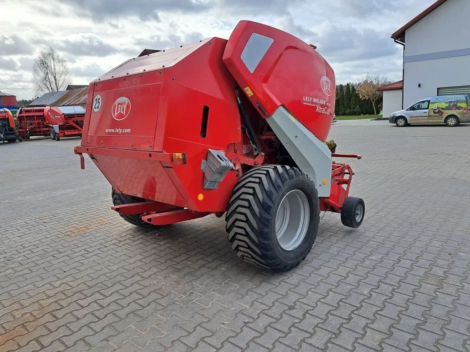 Prasa rolująca Welger RP 245 LELY - Enfardadeira de fardos redondos: foto 4 Prasa rolująca Welger RP 245 LELY - Enfardadeira de fardos redondos: foto 4
