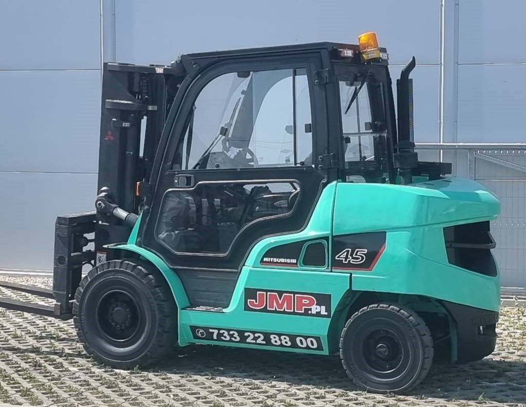 Mitsubishi FD45NT - Empilhadeira a diesel: foto 2 Mitsubishi FD45NT - Empilhadeira a diesel: foto 2