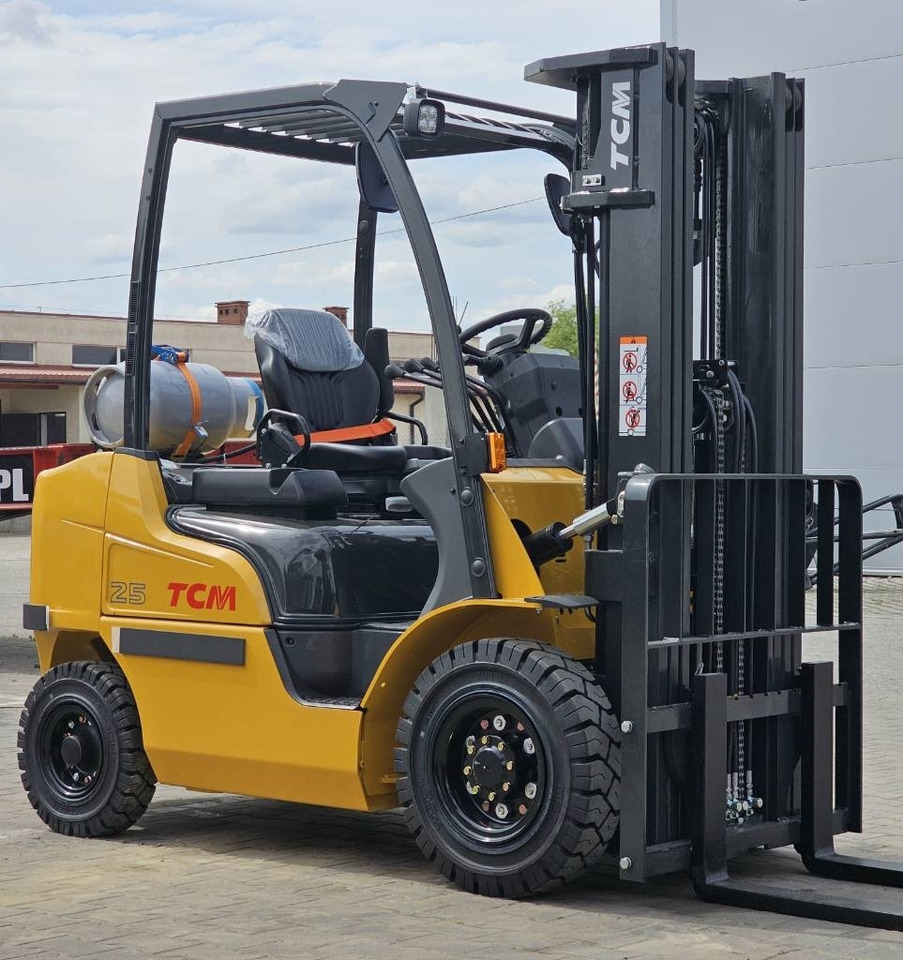 Empilhadeira a gás nuevo TCM FGE25-E2 UNUSED TRIPLEX 4700mm: foto 14