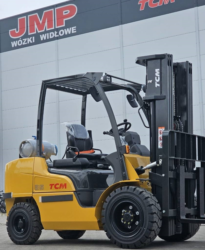 Empilhadeira a gás nuevo TCM FGE35-E2 BRAND NEW TR4300mm: foto 10 Empilhadeira a gás nuevo TCM FGE35-E2 BRAND NEW TR4300mm: foto 10