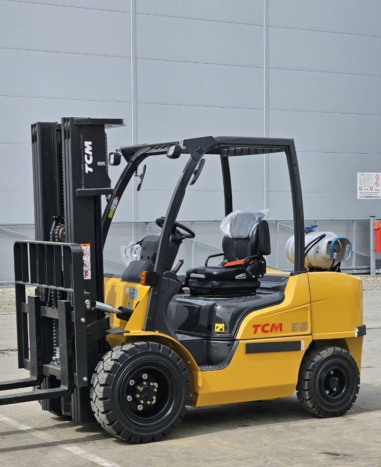 TCM FGE35-E2 BRAND NEW TR4700mm - Empilhadeira a gás: foto 5 TCM FGE35-E2 BRAND NEW TR4700mm - Empilhadeira a gás: foto 5