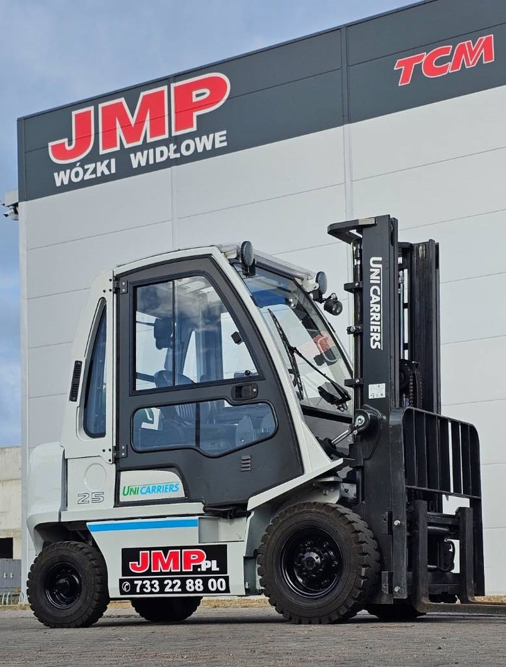 UniCarriers U1D2A25LQ DX25 - Empilhadeira a gás: foto 1 UniCarriers U1D2A25LQ DX25 - Empilhadeira a gás: foto 1