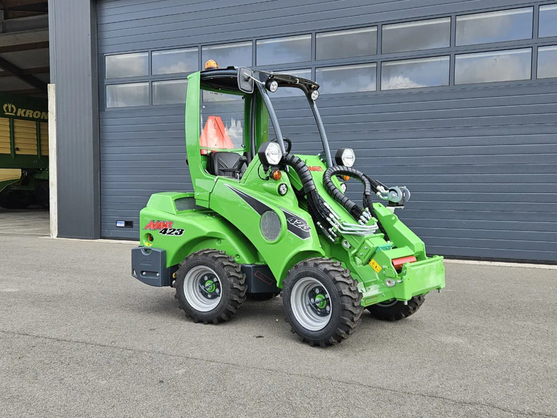 Avant 423 TDL+ Mini-shovel - Mini carregadeira de esteiras: foto 1 Avant 423 TDL+ Mini-shovel - Mini carregadeira de esteiras: foto 1