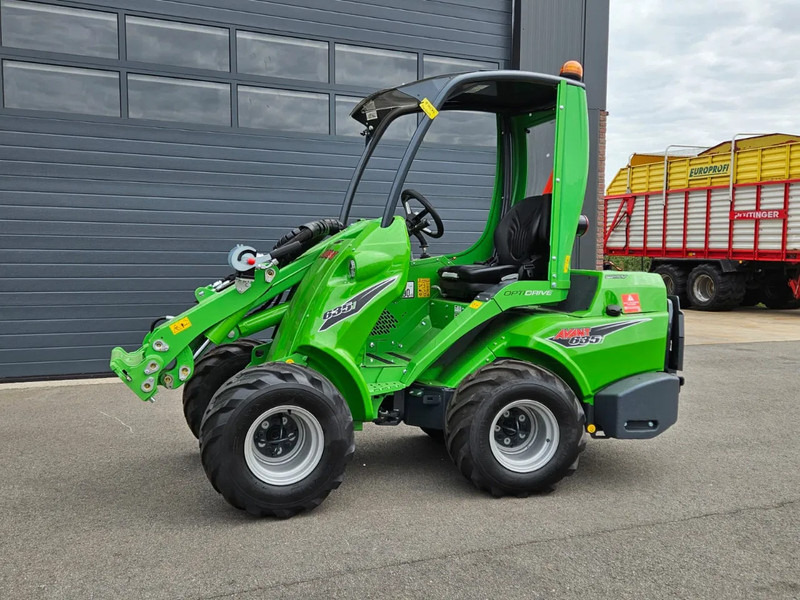 Mini carregadeira de esteiras Avant 635i Rental mini-shovel: foto 10