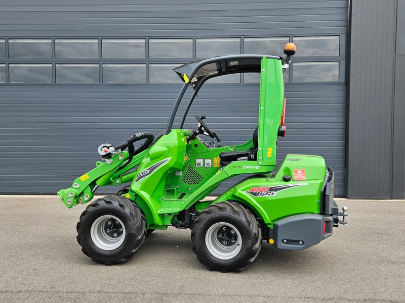 Mini carregadeira de esteiras Avant 635i Rental mini-shovel: foto 6