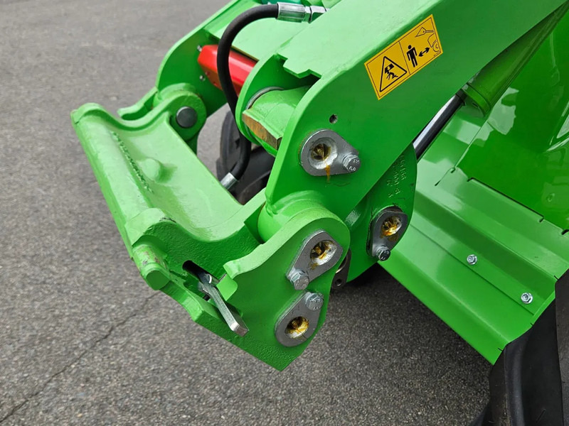 Mini carregadeira de esteiras Avant 635i Rental mini-shovel: foto 18