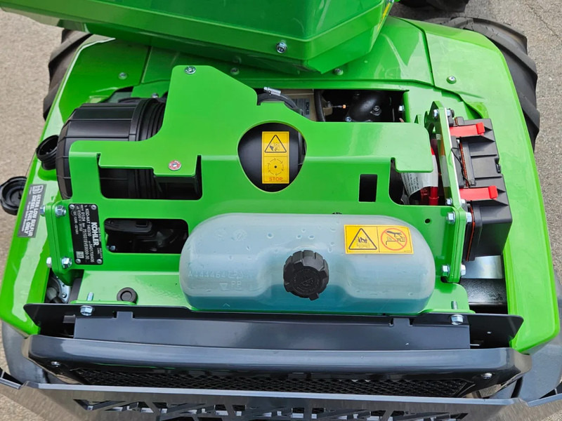 Mini carregadeira de esteiras Avant 635i Rental mini-shovel: foto 19