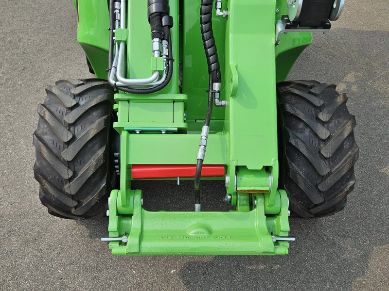 Mini carregadeira de esteiras Avant E527 TDL+ mini-shovel: foto 15