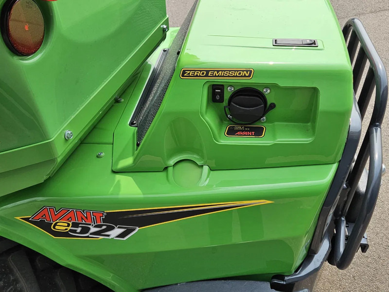 Mini carregadeira de esteiras Avant E527 TDL+ mini-shovel: foto 14