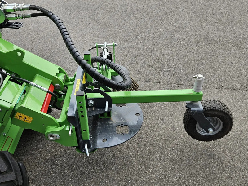 Avant Onkruidborstel 60cm - Equipamento de Máquina agrícola: foto 5 Avant Onkruidborstel 60cm - Equipamento de Máquina agrícola: foto 5