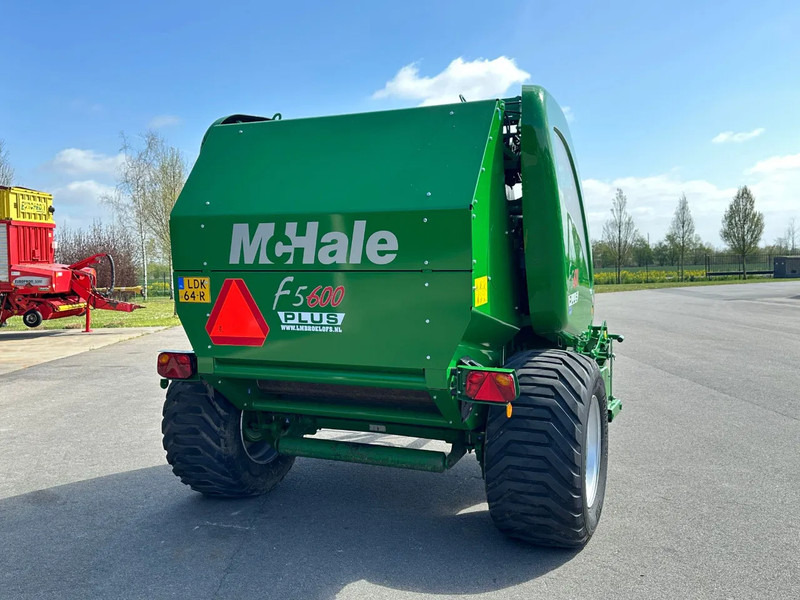 McHale F5600 plus - Máquina agrícola: foto 4 McHale F5600 plus - Máquina agrícola: foto 4