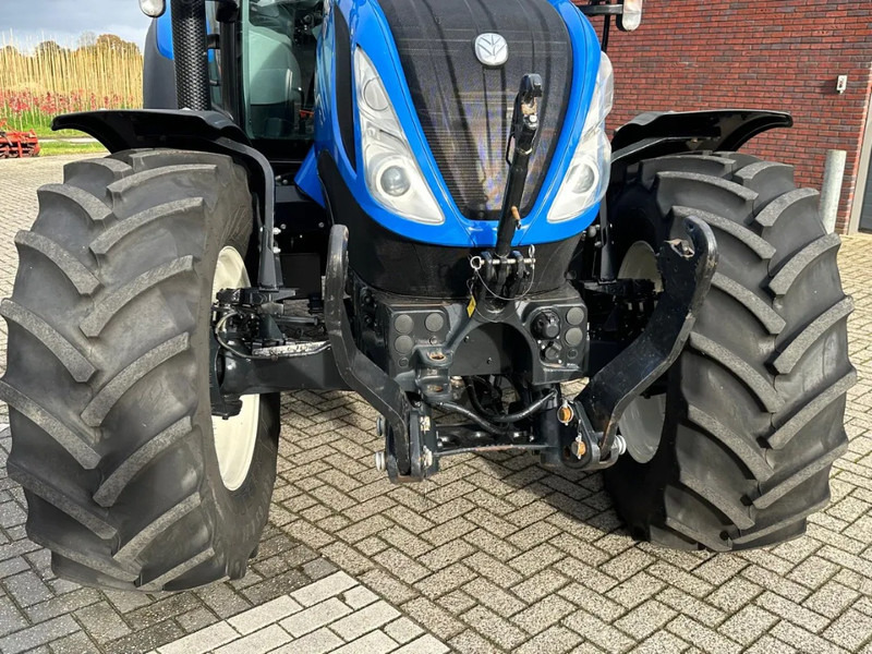 New Holland T5.140 Autocommand - Trator: foto 5 New Holland T5.140 Autocommand - Trator: foto 5