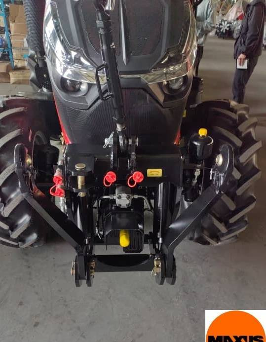 Maxus Maxus Tractor 90hp 4x4 - Trator: foto 2 Maxus Maxus Tractor 90hp 4x4 - Trator: foto 2