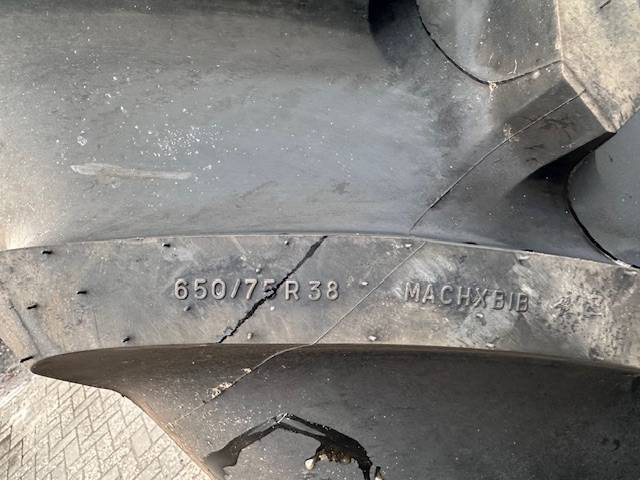 Michelin 650/75 R38 MachXbib Neu - Jantes e pneus de Máquina agrícola: foto 5 Michelin 650/75 R38 MachXbib Neu - Jantes e pneus de Máquina agrícola: foto 5