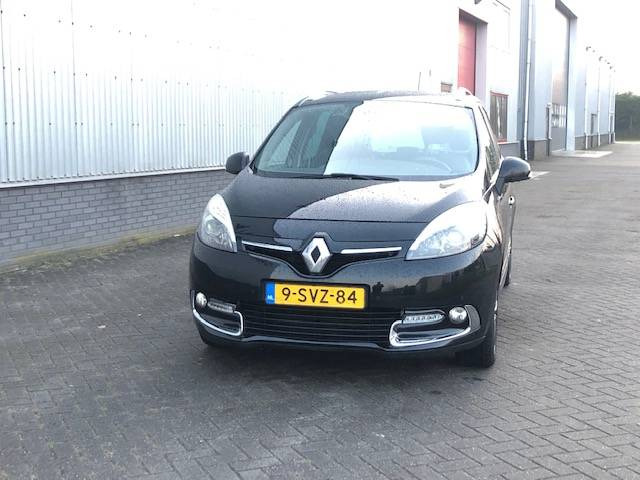 Renault Grand Scénic 1.5 dci 7 persoons - Automóvel: foto 4 Renault Grand Scénic 1.5 dci 7 persoons - Automóvel: foto 4
