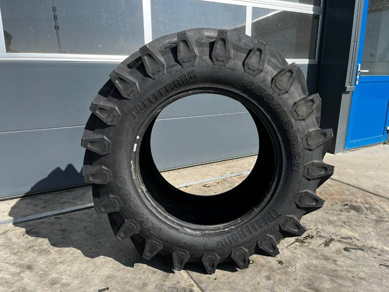 Trelleborg 480/65 R28 new - Jantes e pneus de Máquina agrícola: foto 5 Trelleborg 480/65 R28 new - Jantes e pneus de Máquina agrícola: foto 5