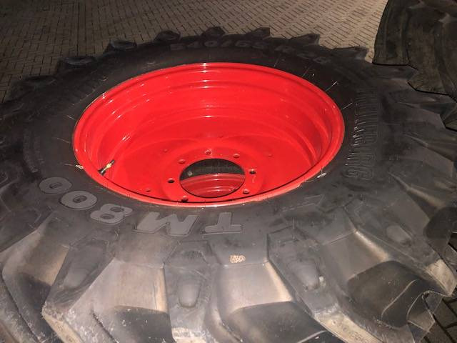 Trelleborg 650/65 R38 + 540/65 R28 TM800 - Jantes e pneus de Máquina agrícola: foto 1 Trelleborg 650/65 R38 + 540/65 R28 TM800 - Jantes e pneus de Máquina agrícola: foto 1