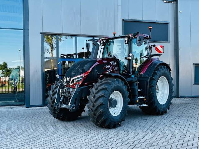 Locação de Valtra Q305 DEMO Super Compleet! Valtra Q305 DEMO Super Compleet!: foto 19