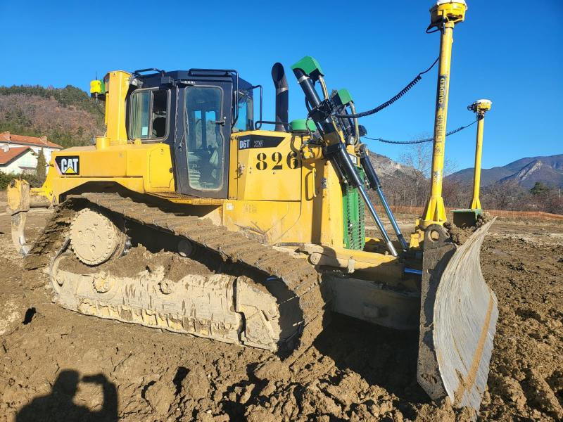 Caterpillar D6T - Buldôzer: foto 4 Caterpillar D6T - Buldôzer: foto 4