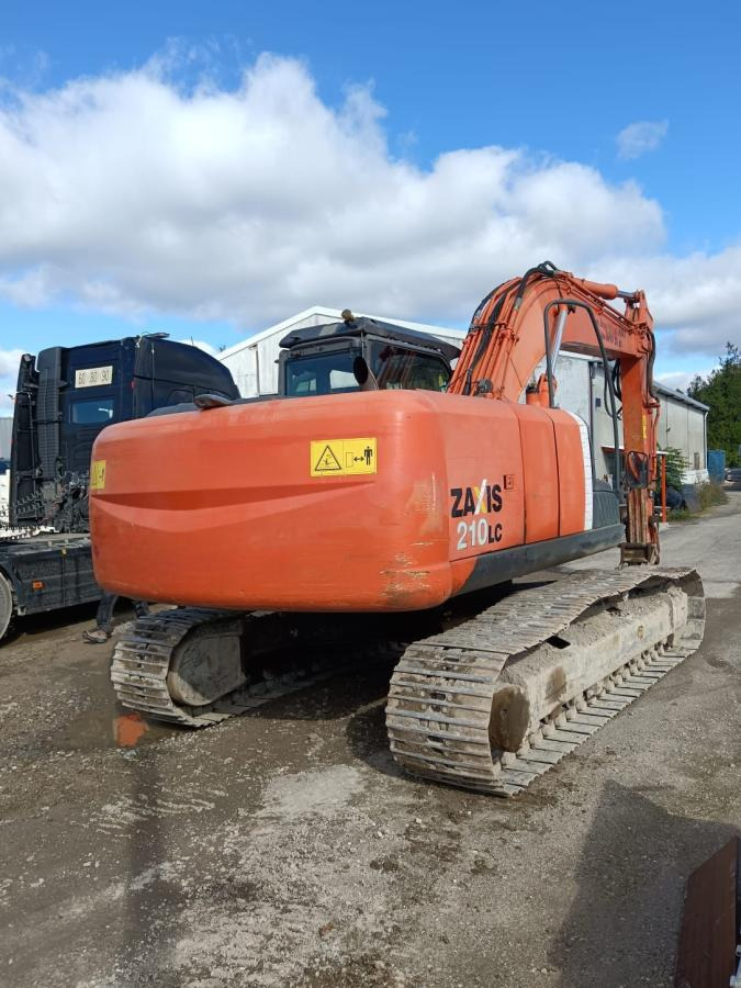 Hitachi ZX210LC-3 - Escavadora de rastos: foto 5 Hitachi ZX210LC-3 - Escavadora de rastos: foto 5