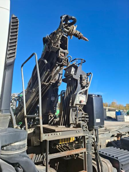 Caminhão polibenne, Caminhão grua Renault 370 DXI: foto 8