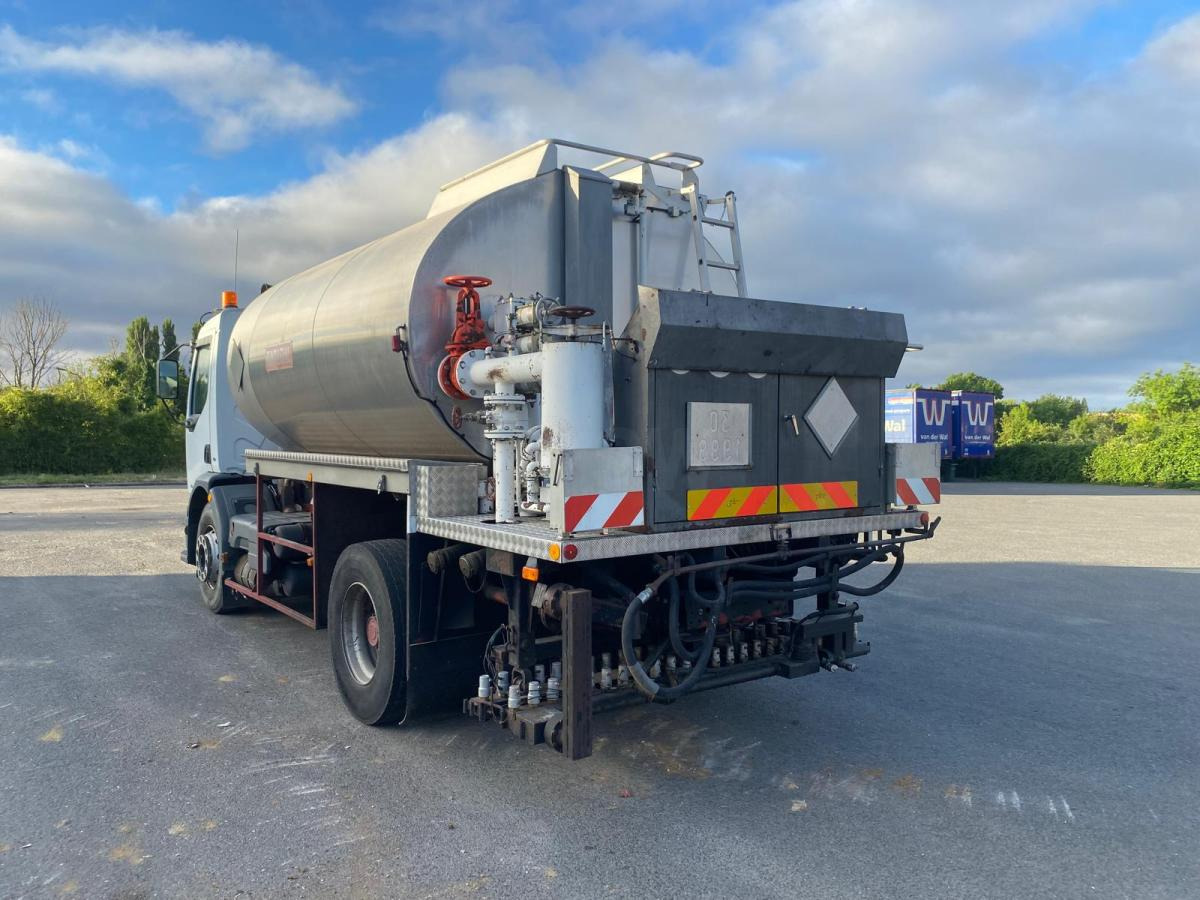 Renault Premium 300 CV - Caminhão tanque: foto 5 Renault Premium 300 CV - Caminhão tanque: foto 5