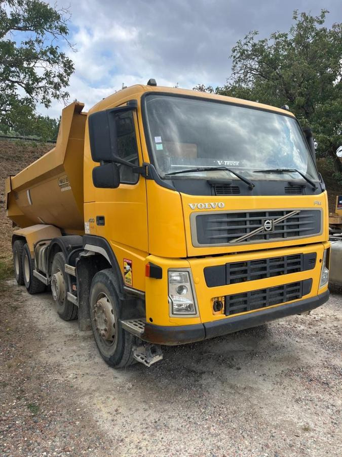 Volvo FM400 - Caminhão basculante: foto 1 Volvo FM400 - Caminhão basculante: foto 1