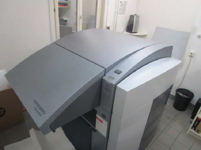 CTP ANLAGE HB SS A52 / A74 (Prozesslos) (52 & 74 – SOFTWARE LIZENZ FÜR BEIDE FORMATE) - Máquina de impressão: foto 2 CTP ANLAGE HB SS A52 / A74 (Prozesslos) (52 & 74 – SOFTWARE LIZENZ FÜR BEIDE FORMATE) - Máquina de impressão: foto 2