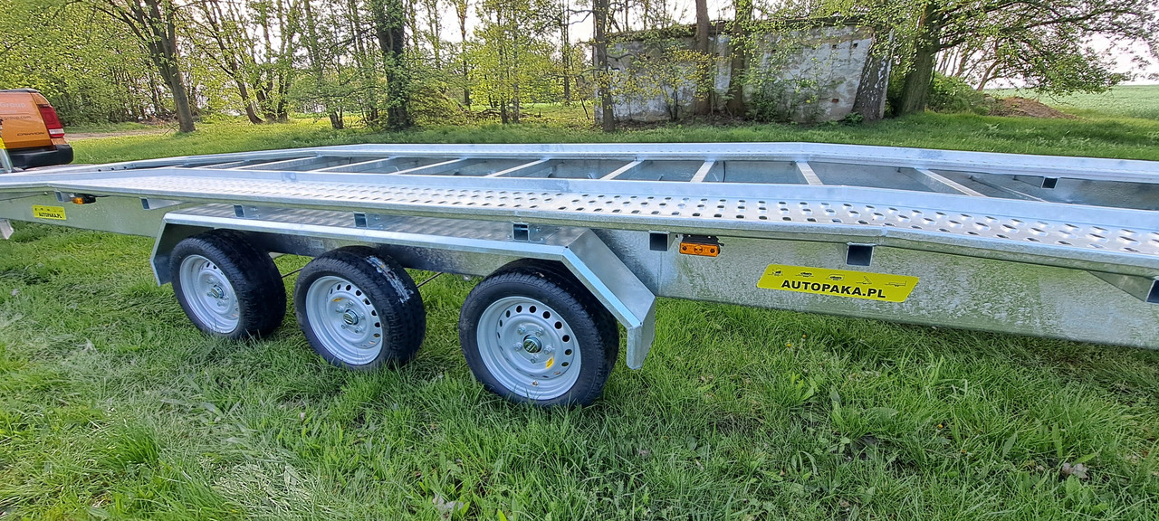 LAWETA Z NAJAZDAMI NA 2 AUTA 8,5x2M DMC 3500, 3 OSIE / CAR TRANSPORTER WITH RAMPS FOR 2 CARS 8.5x2M DMC 3500, 3 AXLES - Reboque transporte de veículos: foto 5 LAWETA Z NAJAZDAMI NA 2 AUTA 8,5x2M DMC 3500, 3 OSIE / CAR TRANSPORTER WITH RAMPS FOR 2 CARS 8.5x2M DMC 3500, 3 AXLES - Reboque transporte de veículos: foto 5