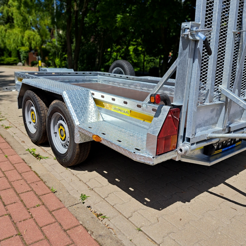 PRZYCZEPA LAWETA DO MINIKOPARKI POD KOPARKĘ z rampą 2700KG / TRAILER FOR MINI EXCAVATOR WITH RAMP 2700KG - Reboque porta máquinas: foto 3 PRZYCZEPA LAWETA DO MINIKOPARKI POD KOPARKĘ z rampą 2700KG / TRAILER FOR MINI EXCAVATOR WITH RAMP 2700KG - Reboque porta máquinas: foto 3