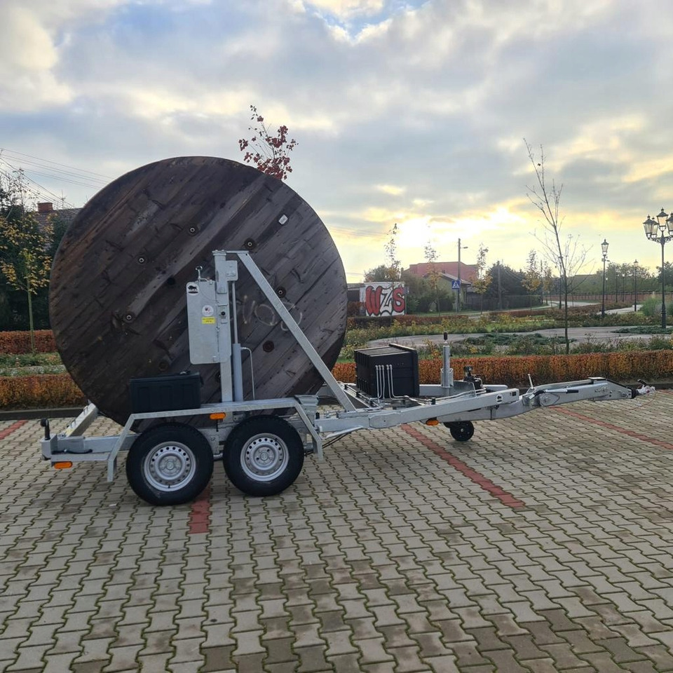 PRZYCZEPA SŁUPOWA KABLOWA PRZEWÓZ KABLI 3500 KG / POLE CABLE TRAILER FOR CABLE TRANSPORT 3500 KG - Reboque para bobinas: foto 5 PRZYCZEPA SŁUPOWA KABLOWA PRZEWÓZ KABLI 3500 KG / POLE CABLE TRAILER FOR CABLE TRANSPORT 3500 KG - Reboque para bobinas: foto 5
