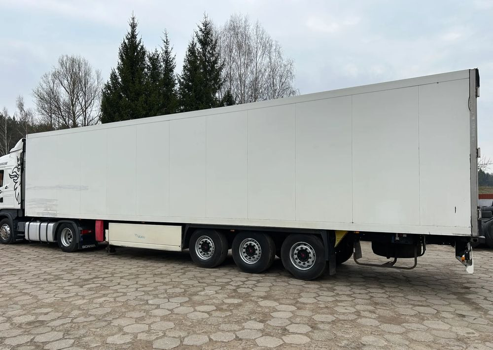 Krone CARRIER VECTOR 1550 / GRUBA ŚCIANA 7 CM / NOWE OPONY / 2017 ROK !! - Semireboque frigorífico: foto 5 Krone CARRIER VECTOR 1550 / GRUBA ŚCIANA 7 CM / NOWE OPONY / 2017 ROK !! - Semireboque frigorífico: foto 5